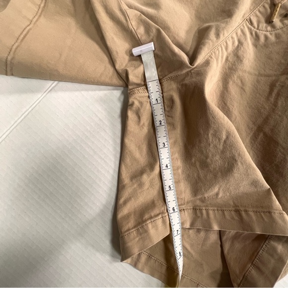 GAP excellent condition 7" Essential Easy pull on Shorts size XS - Picture 5 of 6